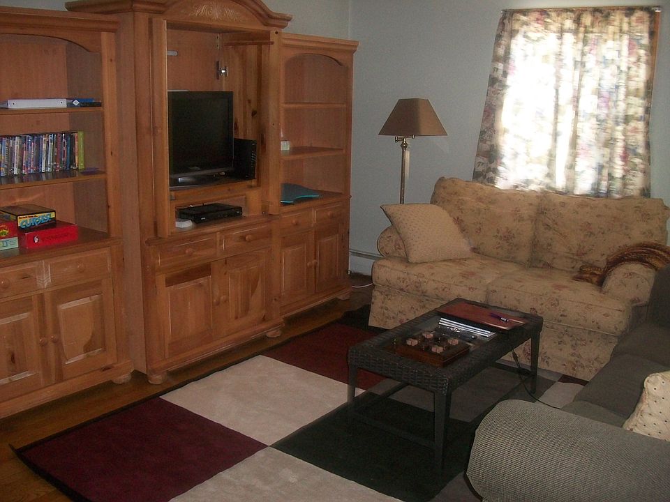 2nd image of 403 Alabama Ave