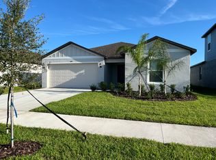 5694 Red Kite Dr, Wimauma, FL 33598
