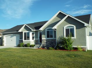 3840 E Bluestone Dr, Idaho Falls, ID 83401