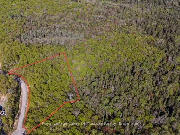 LOT 2 Riverside Dr, Kearney, ON P0A 1M0