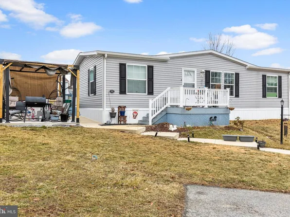 101 Fawn Meadow Ct, Lancaster, PA 17603