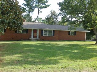 2802 Colonial Dr, Anderson, SC 29621