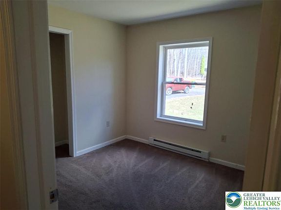 3rd image of 1714 Upper Valley Rd