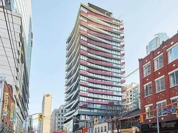 215 Queen St W #1810, Toronto, ON M5V 0P5
