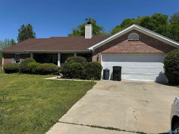 153 Shady Grove Rd, Toney, AL 35773