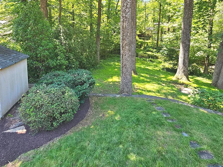 8925 Falling Creek Ct — Photo 12