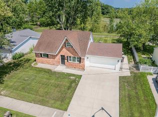 6641 Bellefield Dr, Fort Wayne, IN 46835