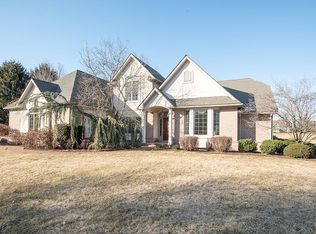 40 Sunset Cir, Lititz, PA 17543
