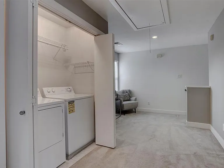 4208 Stanford St — Photo 9