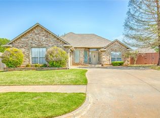 17524 Zinc Dr, Edmond, OK 73012