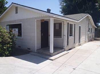 1st image of 416 E Puente St