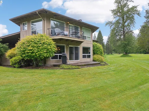 68700 E Fairway Estates Rd, Welches, OR 97067