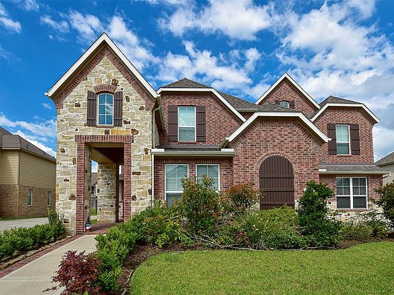 3rd image of 5503 Pecan Field Dr