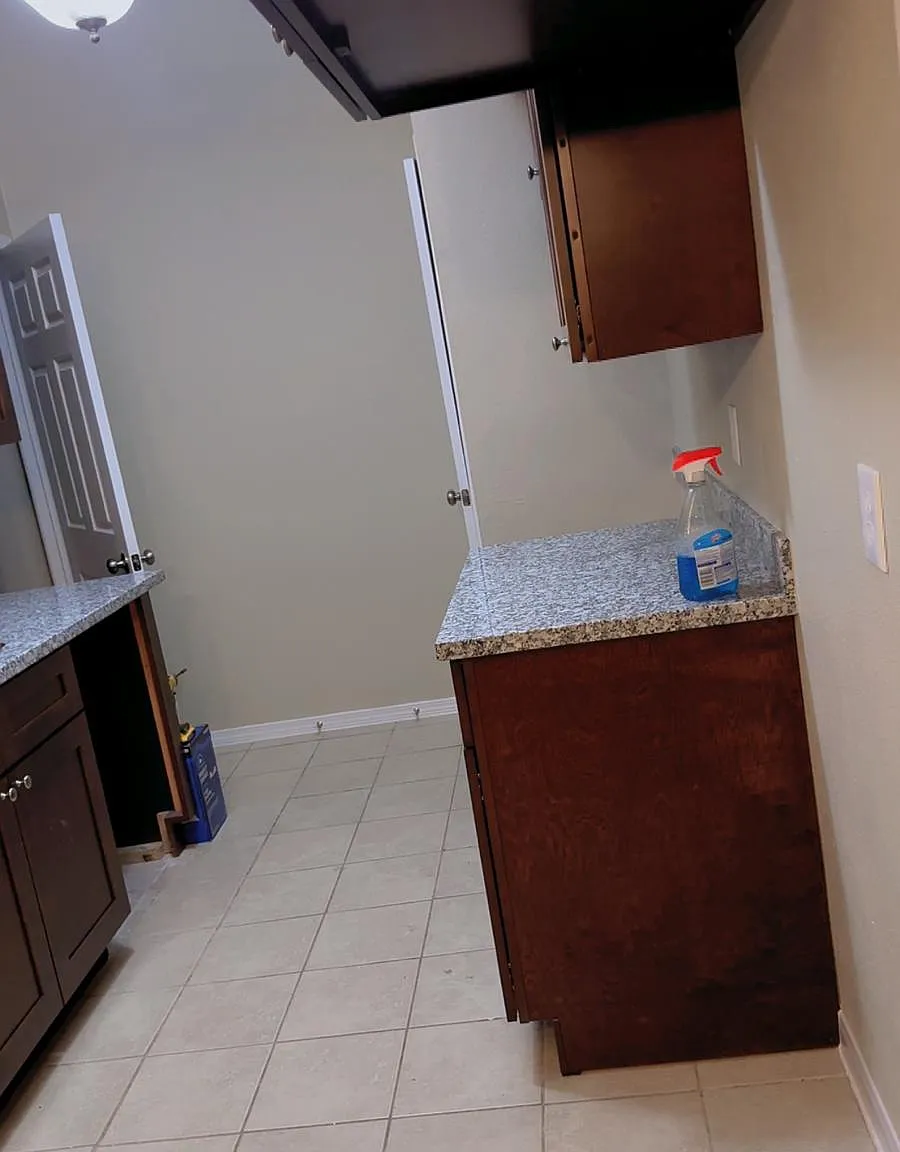 2 bed, 1137 sqft, $1,450 — Photo 3