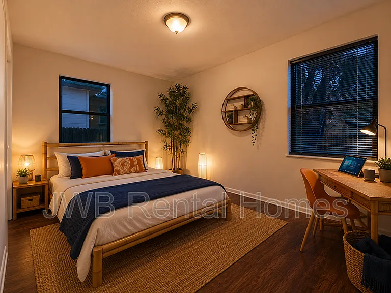 3562 Drexel St — Photo 9