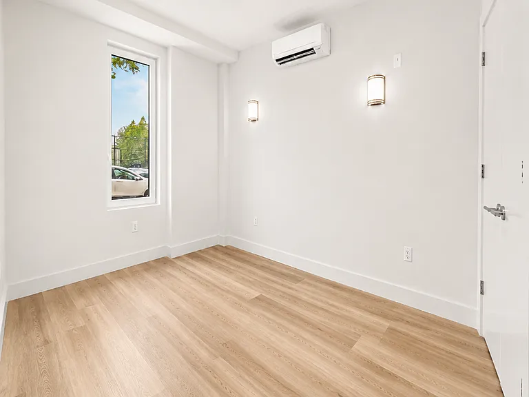 91 Bruckner Blvd #113 — Photo 26