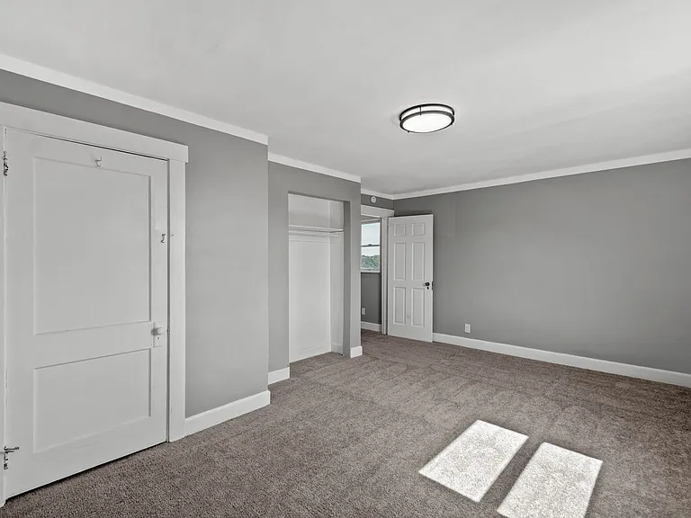 1744 Highland Ave — Photo 7