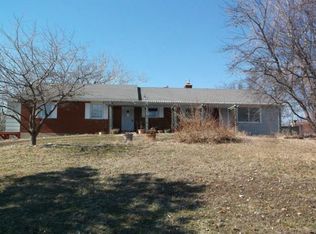 21288 Springdale Rd, Easton, KS 66020