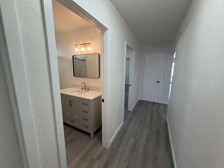 2512 W Fulcrum Pl — Photo 18