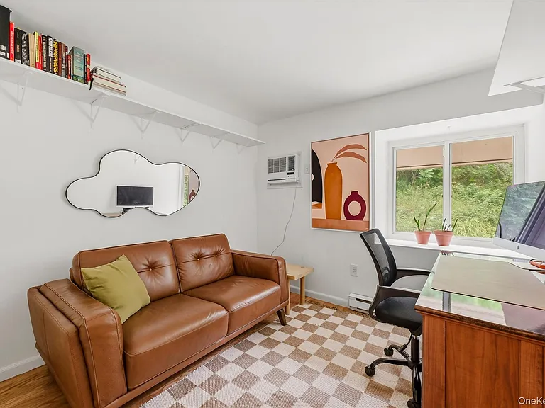 15 Hammond Plz — Photo 28