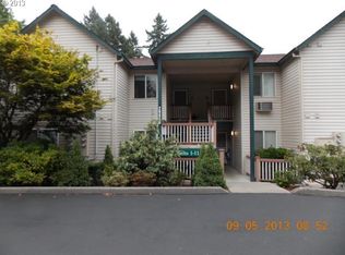 20050 Snowdrop Ct APT 9, West Linn, OR