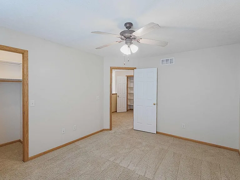5824 NW 14th Ct — Photo 11