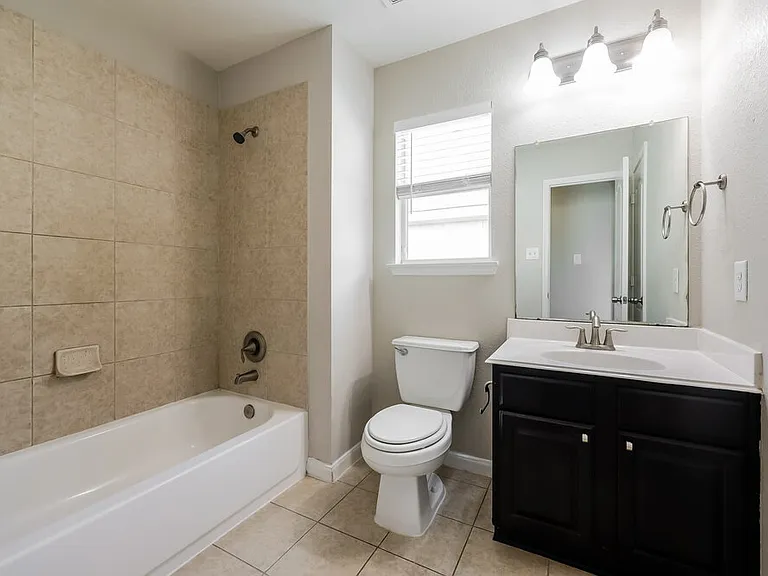 29327 Legends Green Dr — Photo 14