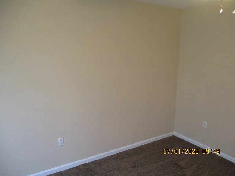 515 Leesburg Dr — Photo 23