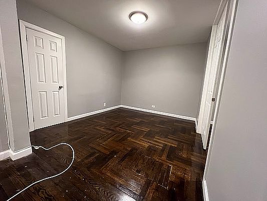3rd image of 1011 Carroll Pl APT 2A
