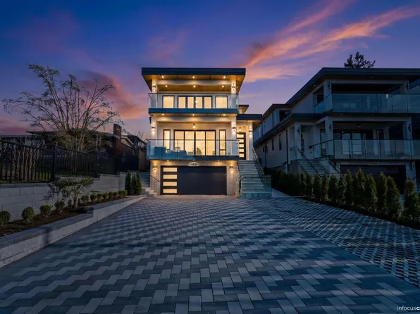 10634 River Rd, Delta, BC V4C 2R8