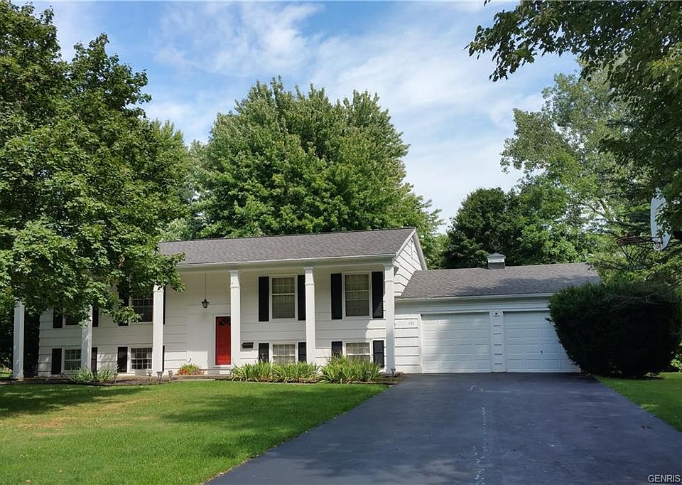 1st image of 127 Brentwood Dr