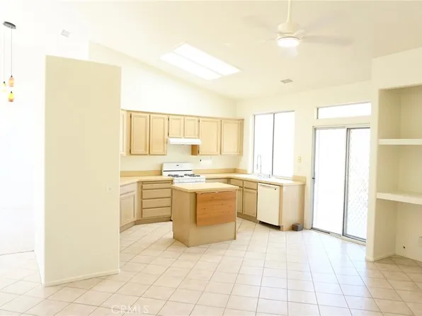 27842 Valencia St, Cathedral City, CA 92234