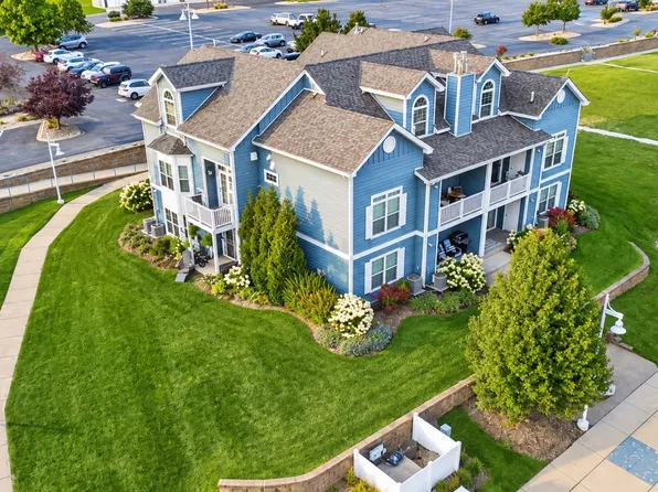 6009 S Dune Harbor Dr #102, Portage, IN 46368