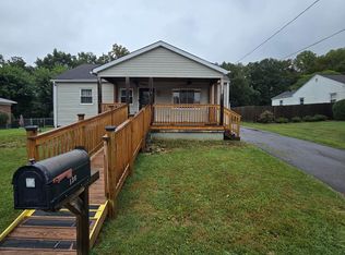 136 Grace St, Fayetteville, WV 25840