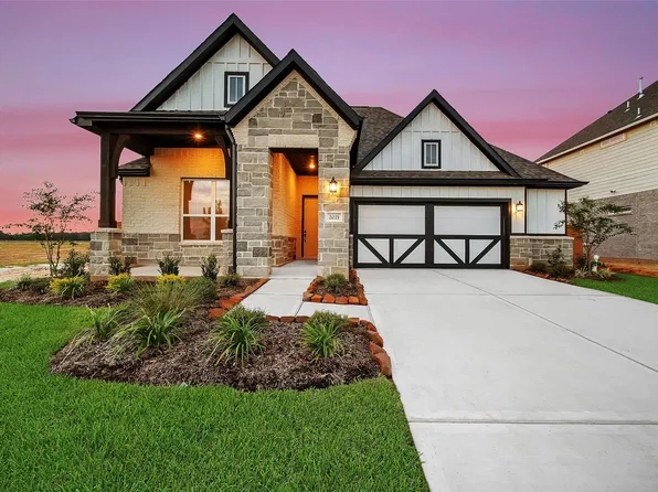 2021 River Maple Dr, Stagecoach, TX 77355