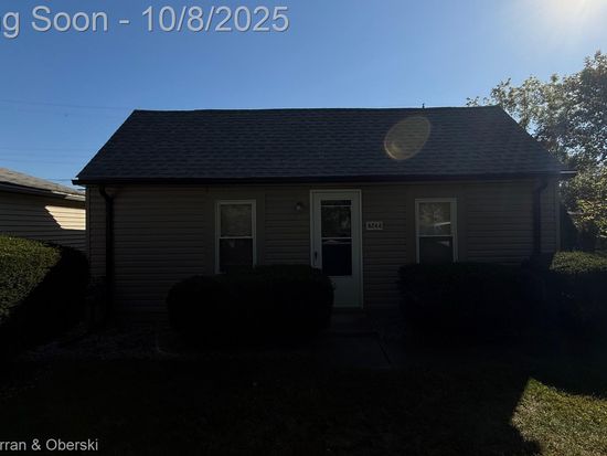 8244 Lenore St, Dearborn Heights, MI 48127
