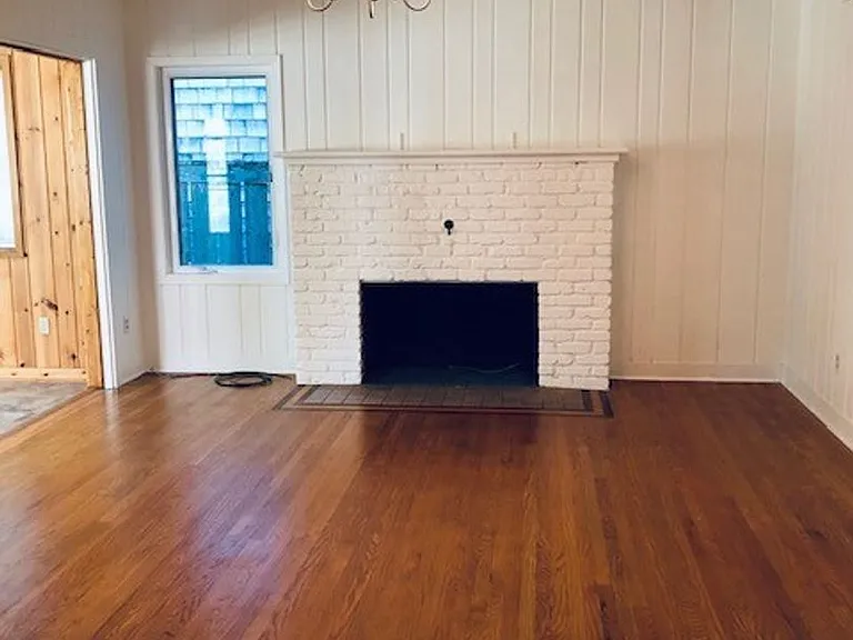 448 N Marion Ave — Photo 3