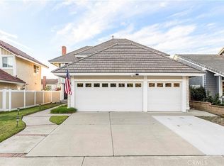 26 Belmonte, Irvine, CA 92620