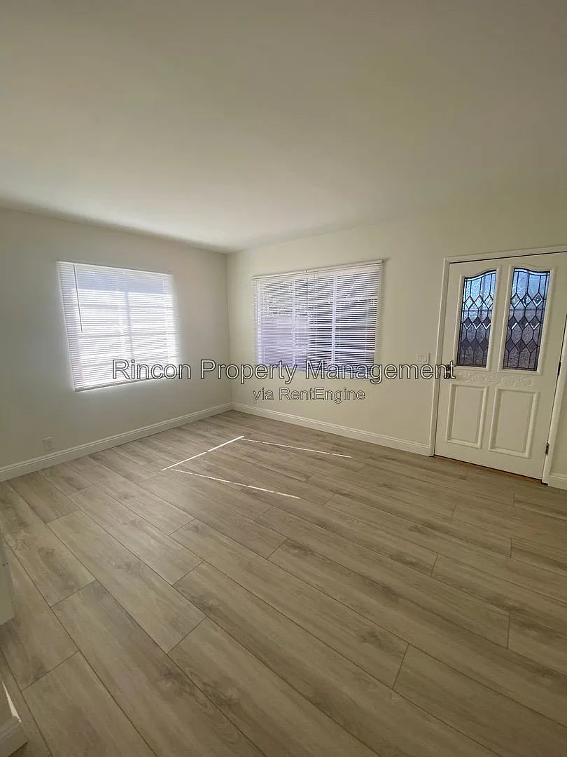 2 bed, 1.0 bath, 780 sqft, $2,095 — Photo 3