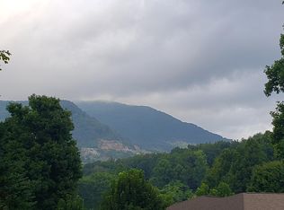 Tbd Lakeview Dr, Unicoi, TN 37692