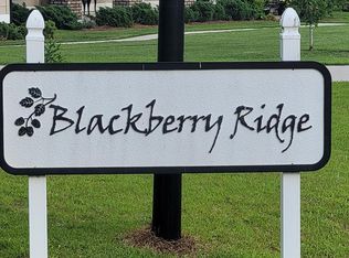194 Blackberry Ln, Thomasville, GA 31792