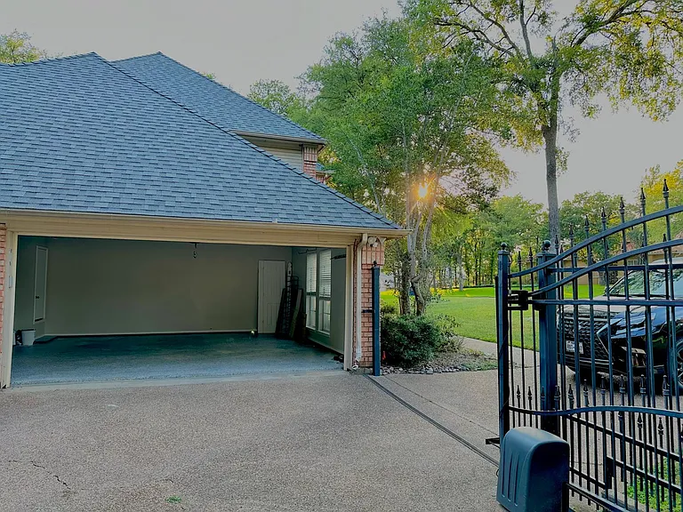 8804 Racquet Club Dr — Photo 20