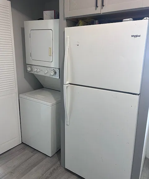 Kitchen, washer and dryer