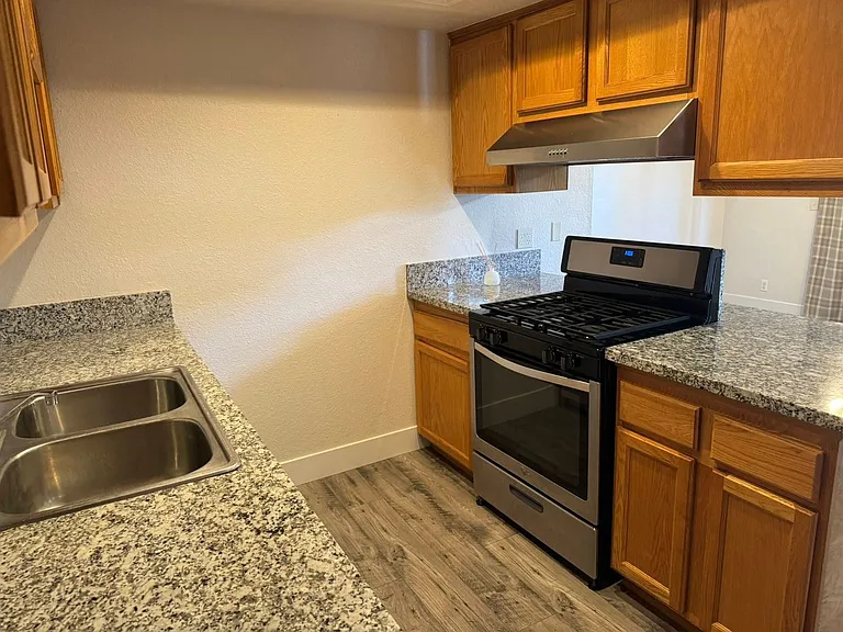 7612 San Simeon Dr — Photo 3