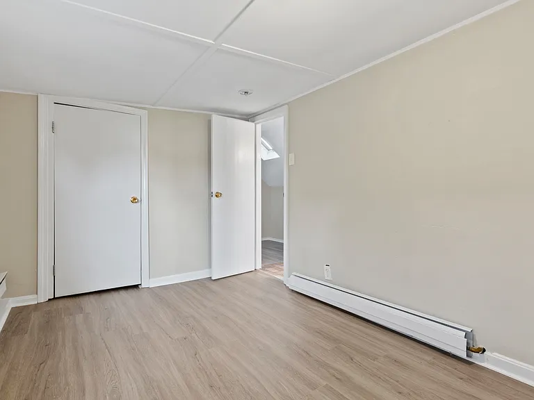 65 Hale St #2 — Photo 31
