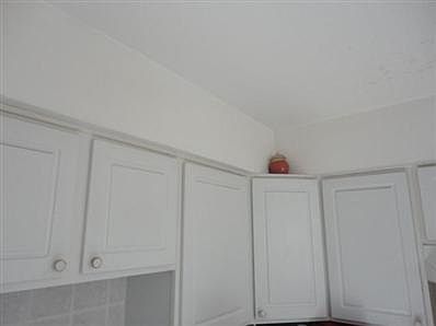 4th image of 8018 S Hoyne Ave APT 29