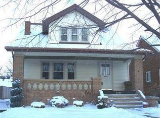 6020 Orchard Grove Ave, Cleveland, OH 44144