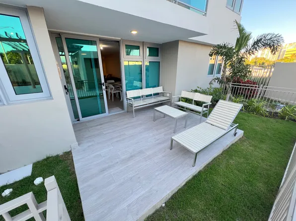 1445 Marginal Villamar, Carolina, PR 00979