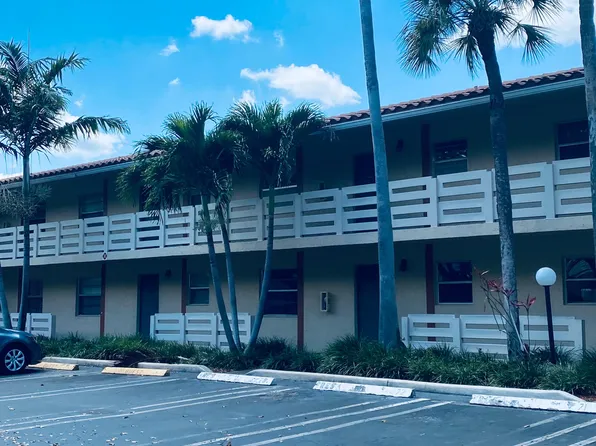 3276 NW 102nd Ter E #201, Pompano Beach, FL 33065