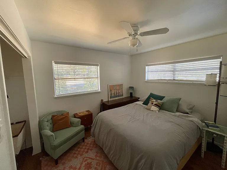 208 Hackberry St #A — Photo 21